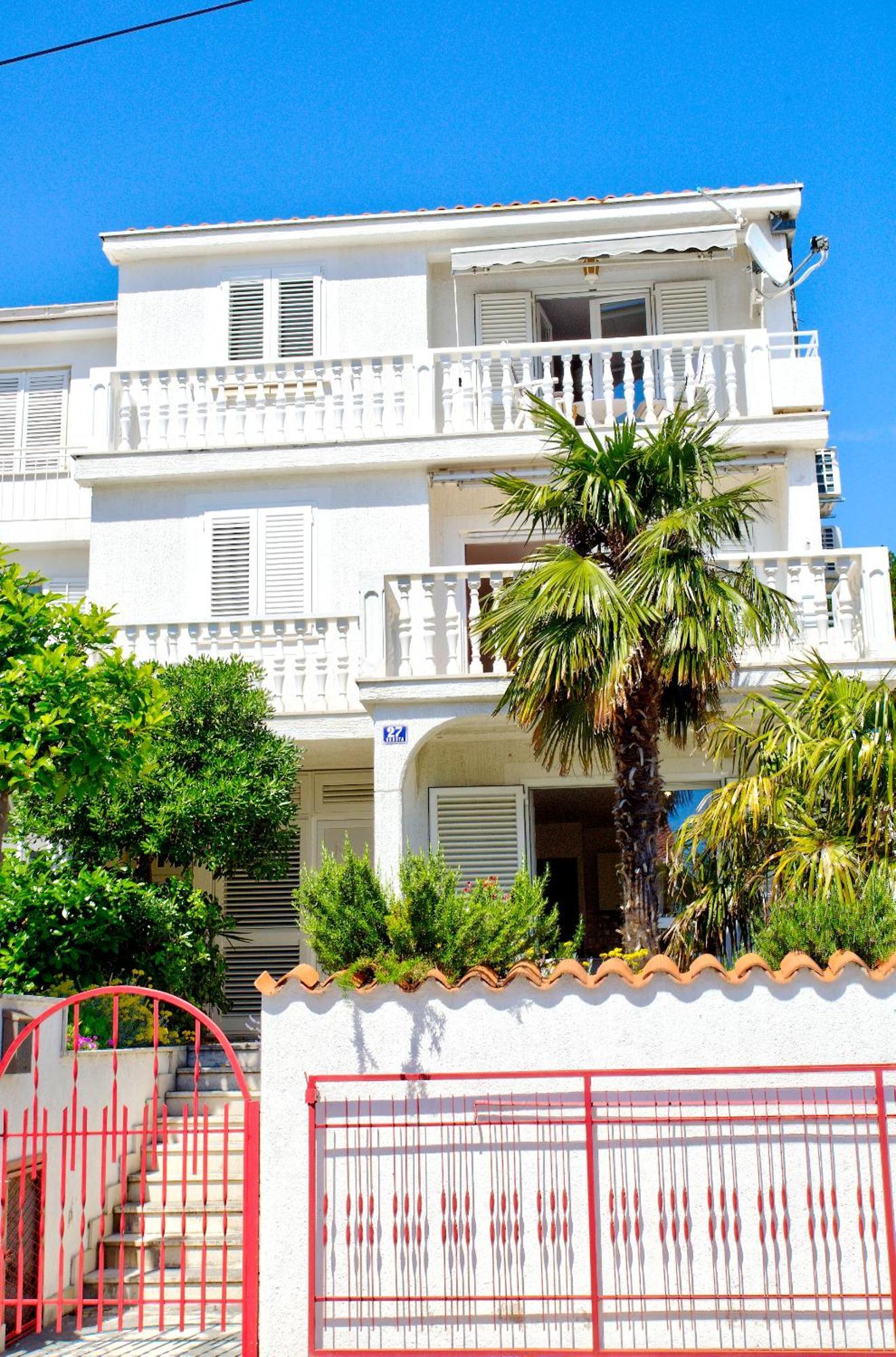 Anmarie Apartments تْسْغيكفانِتْسا المظهر الخارجي الصورة