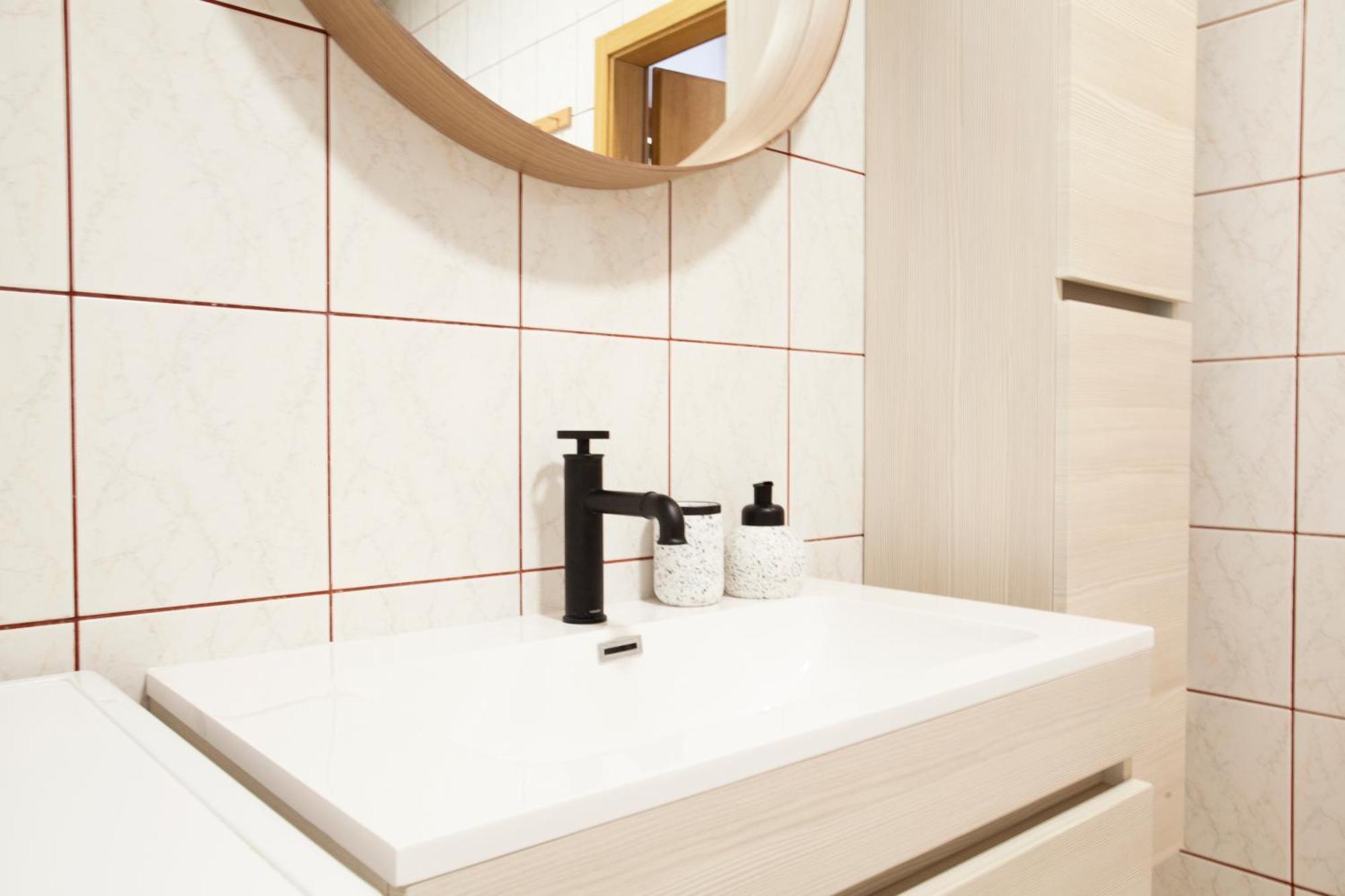 Anmarie Apartments تْسْغيكفانِتْسا المظهر الخارجي الصورة
